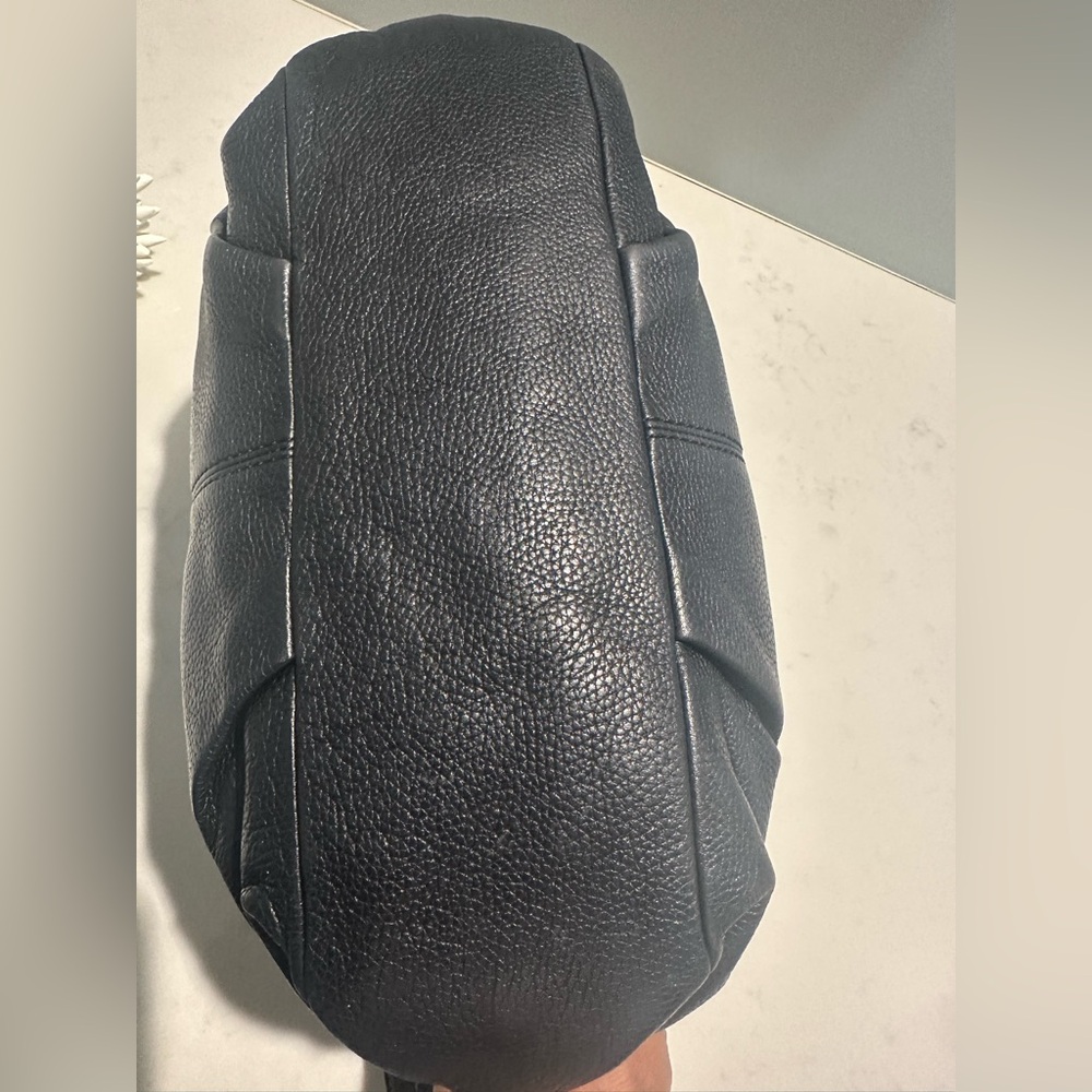 Coach Vintage Black Leather Duffle Hobo Bag - Picture 9 of 14